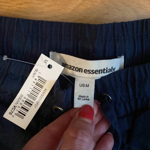 NWT Amazon Essentials Women’s Linen Blend Pants in size M, navy - Picture 9 of 11